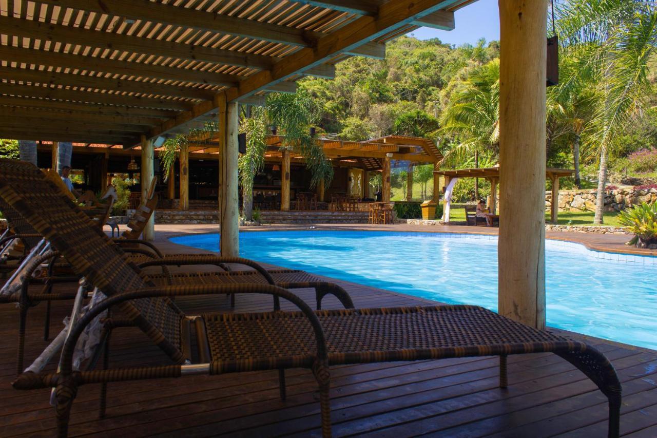 Hotel Atalaia Do Mariscal Bombinhas Eksteriør billede